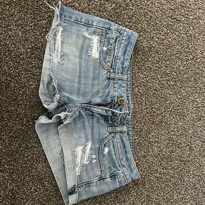 Shortie like new shorts